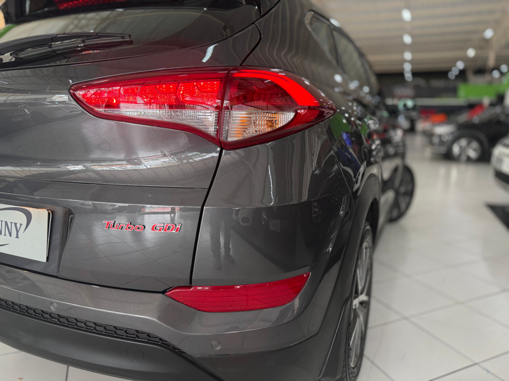 Hyundai Tucson Cinza