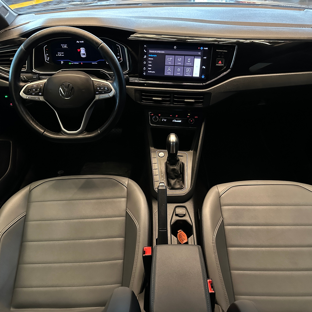 Volkswagen Nivus Preto