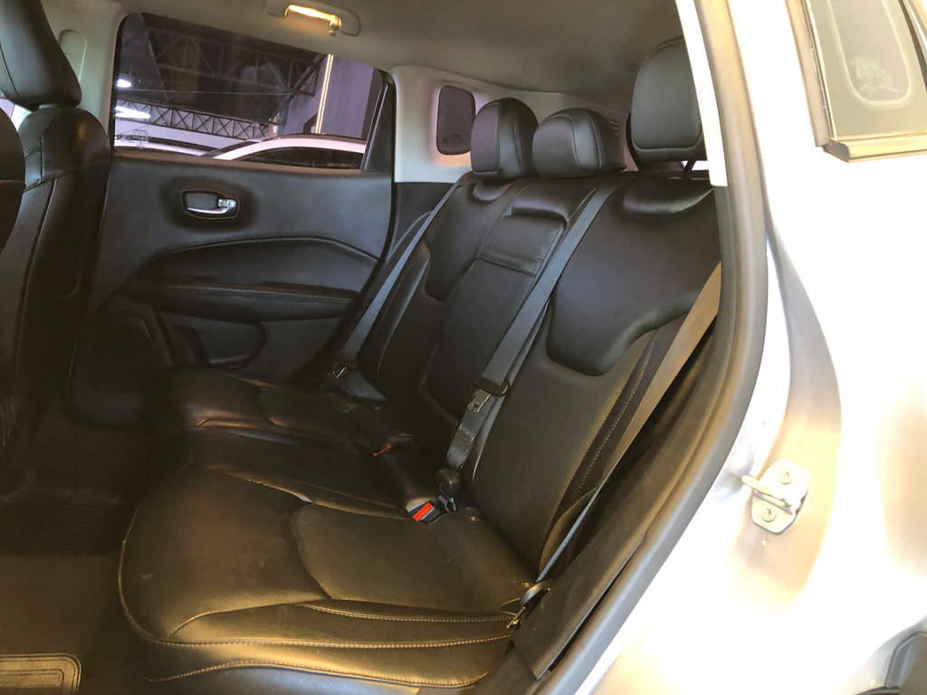 Jeep Compass Prata