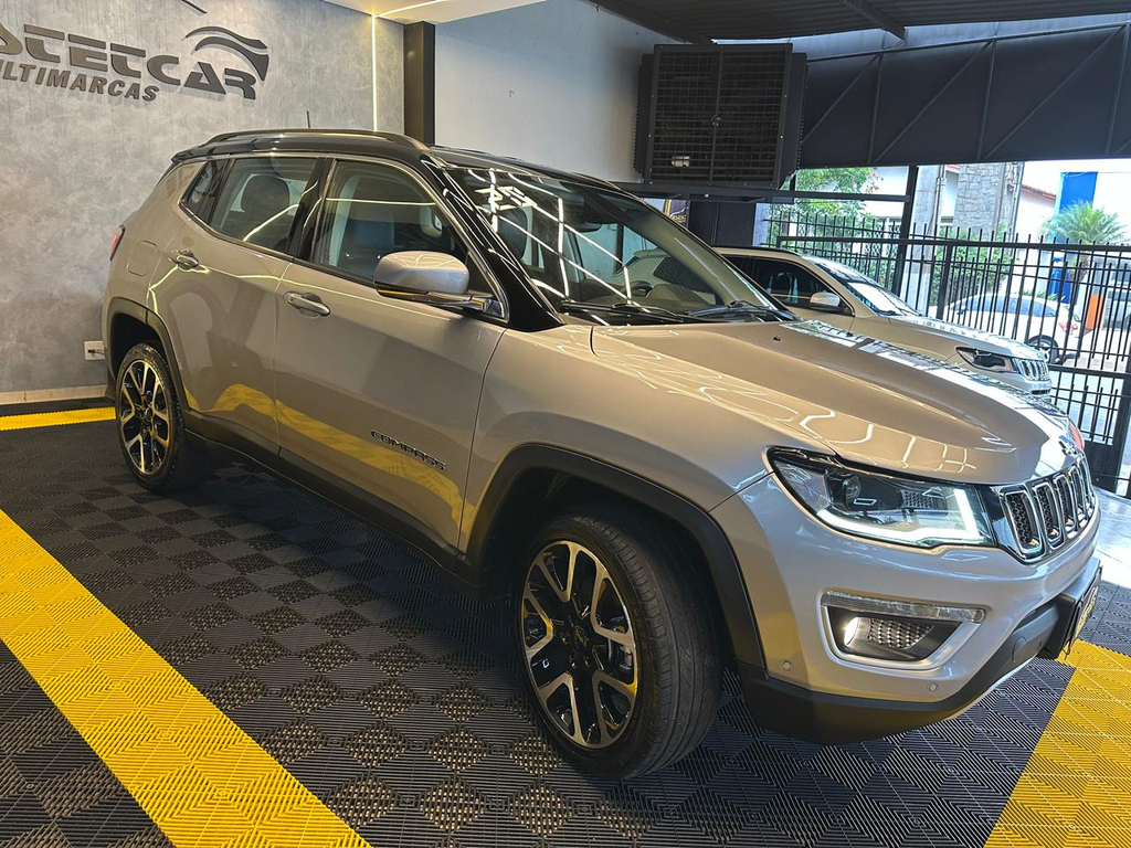 Jeep Compass Prata