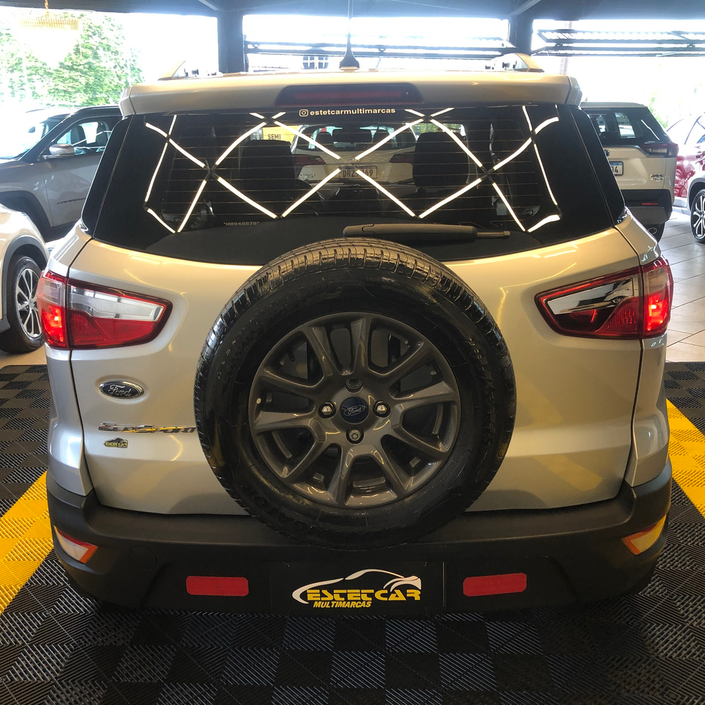 Ford EcoSport Prata