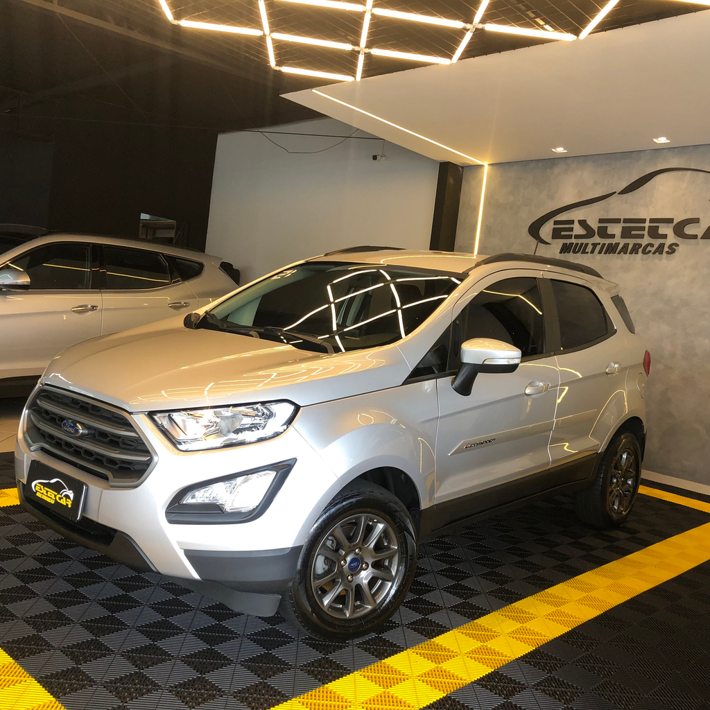 Ford EcoSport Prata