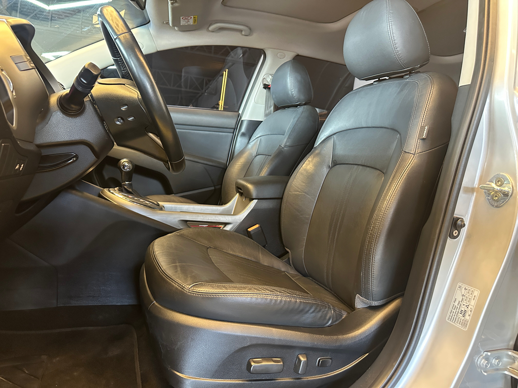 Kia Sportage Prata