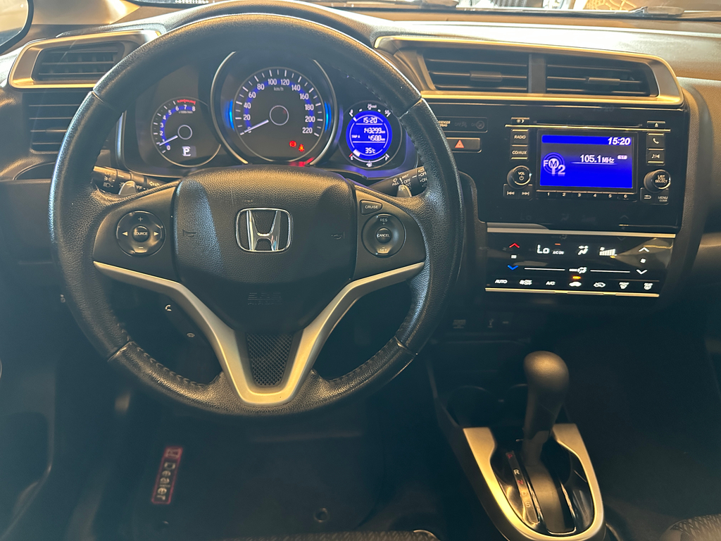 Honda Fit Cinza