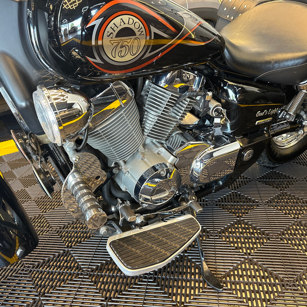 Honda VT Preto