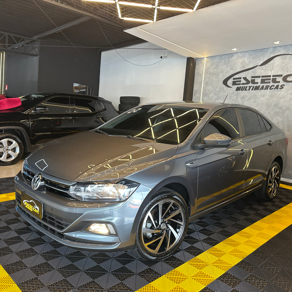 Volkswagen Virtus Cinza