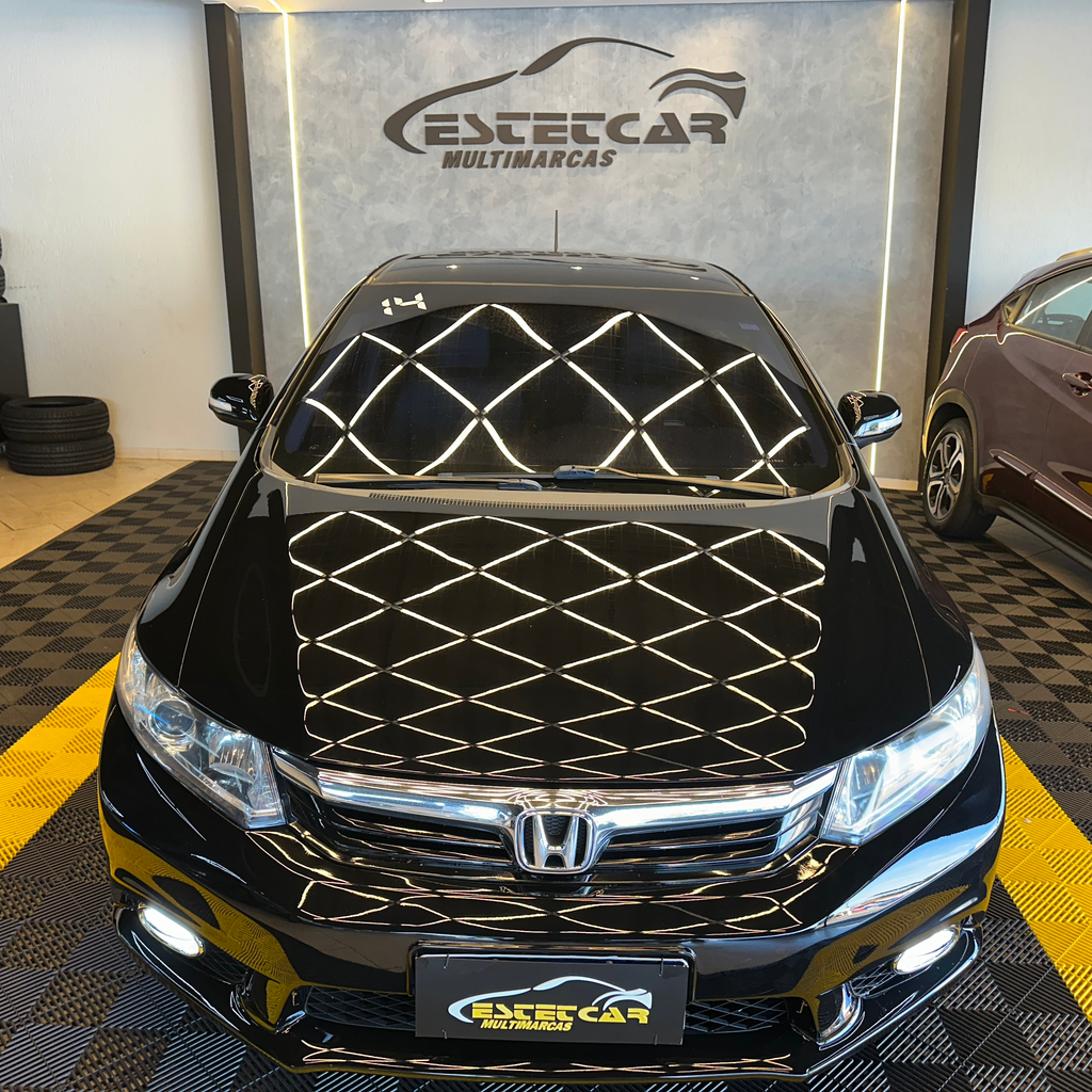 Honda Civic Preto