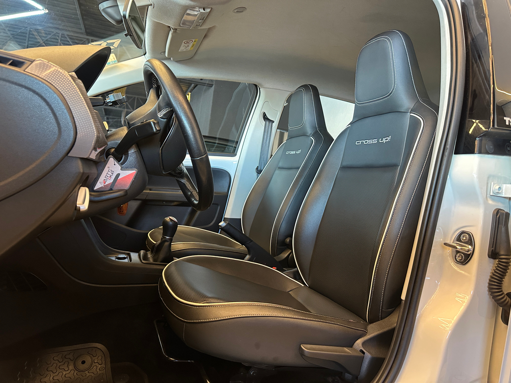 Volkswagen up! cross Branco