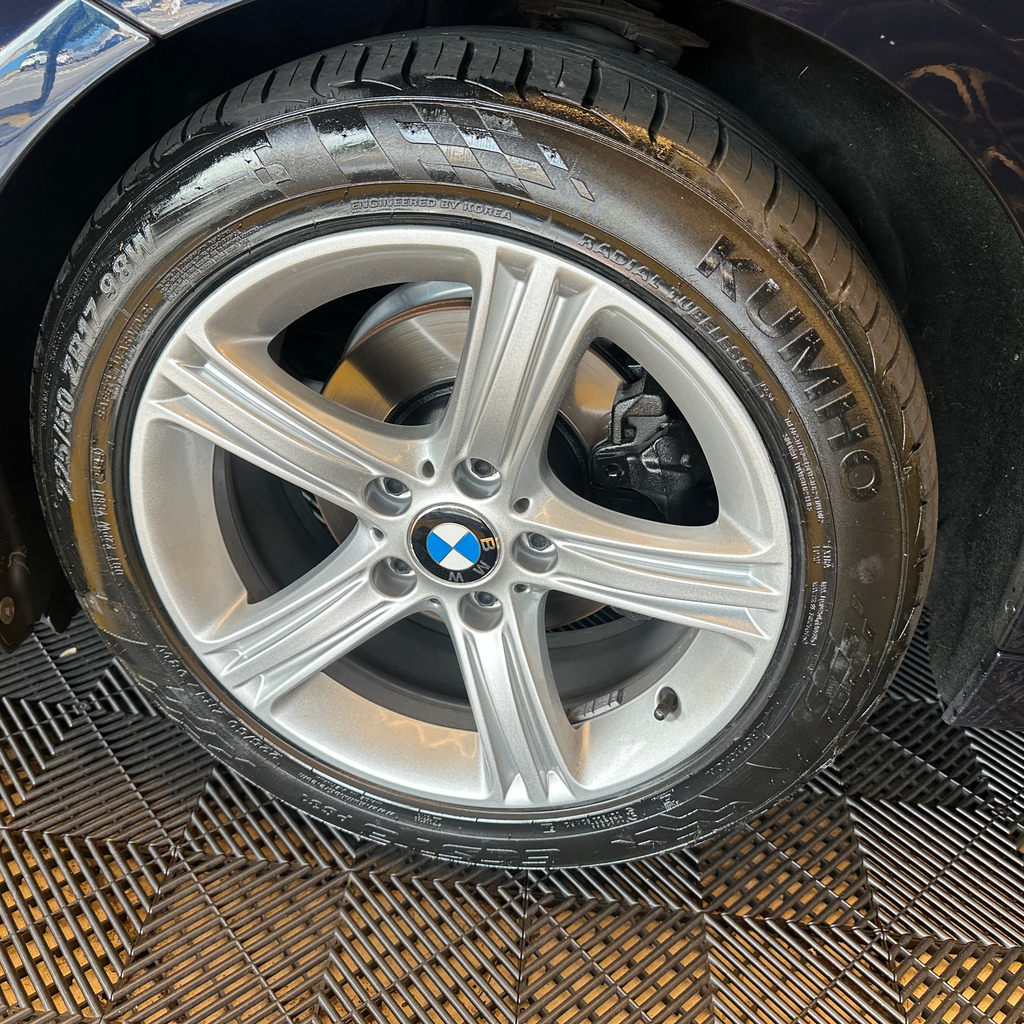 BMW Série 3 Azul