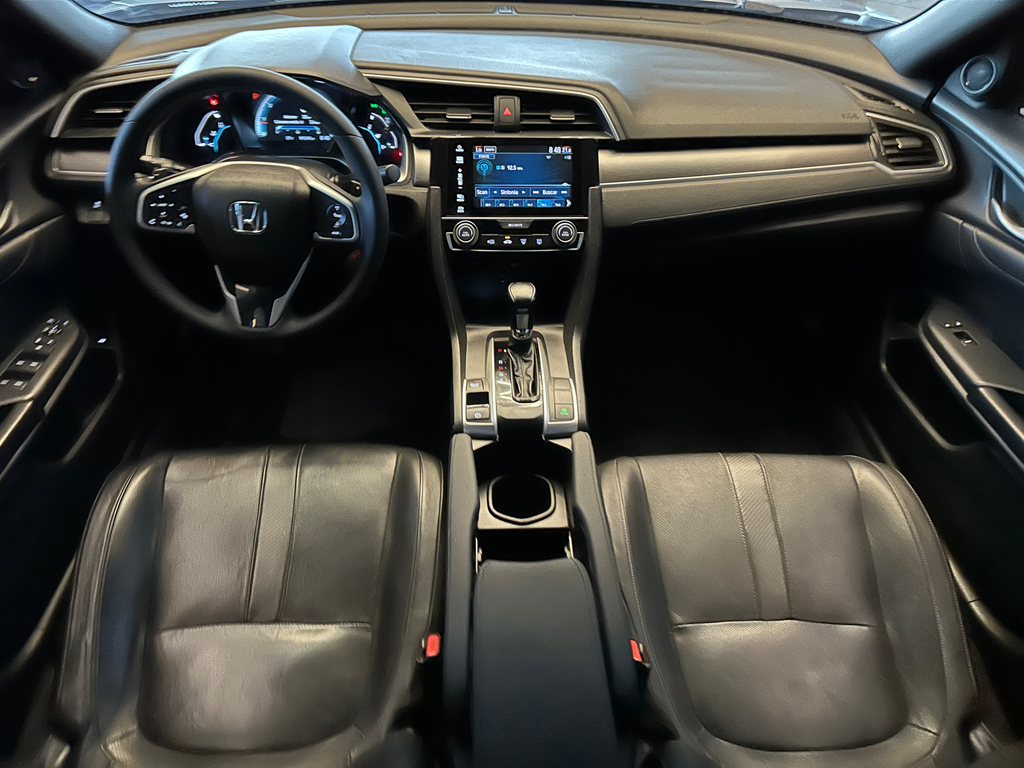 Honda Civic Sedan Prata