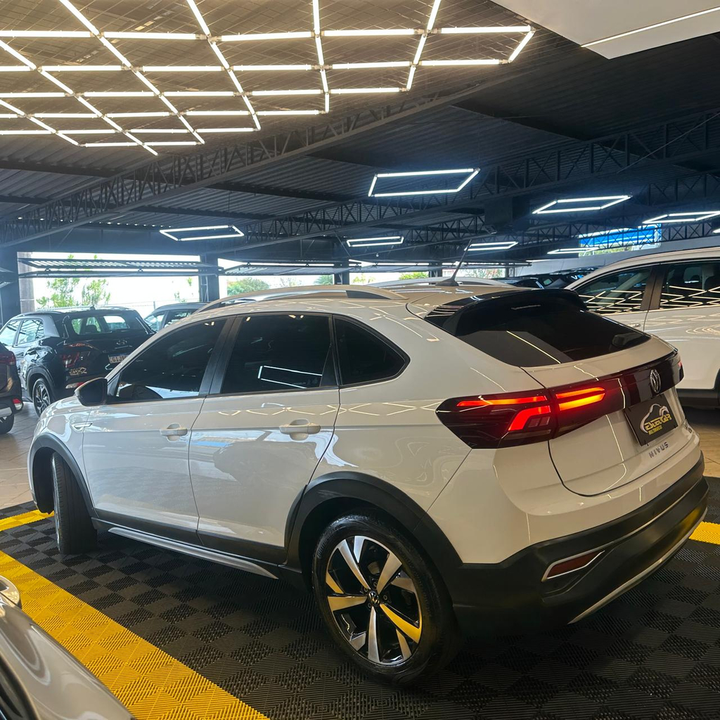 Volkswagen Nivus Branco