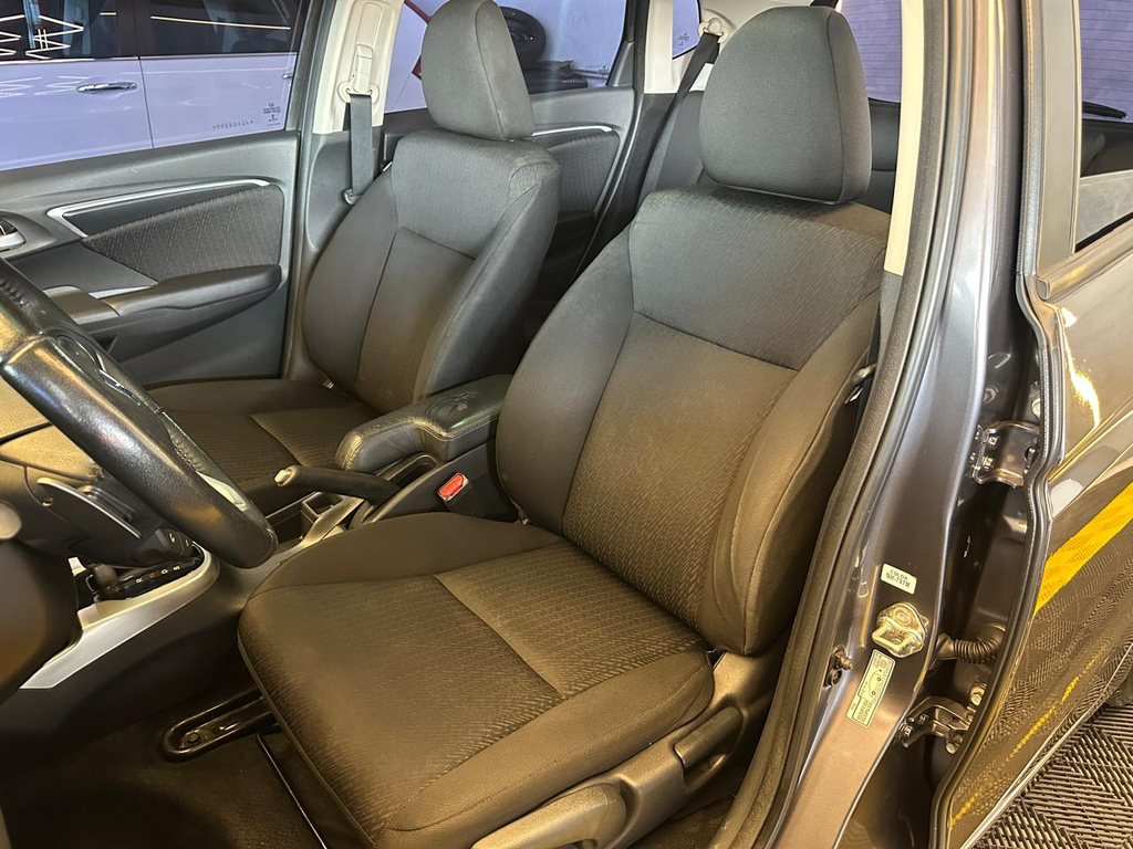 Honda Fit Cinza