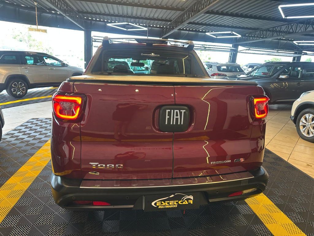 Fiat Toro Vermelho