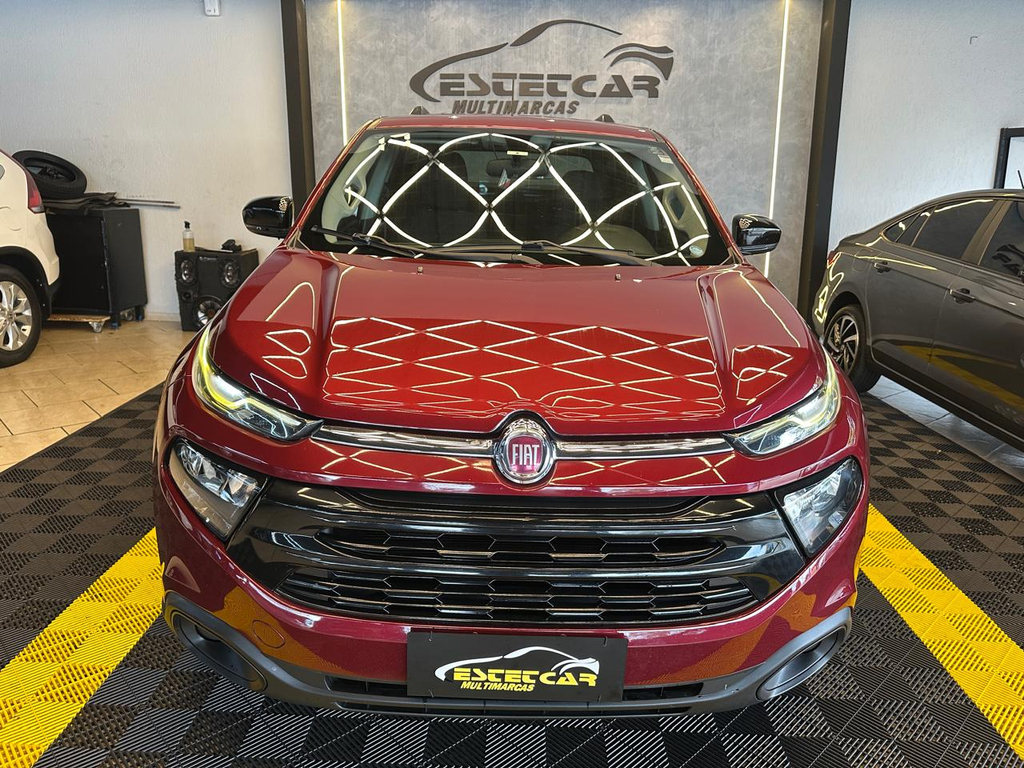 Fiat Toro Vermelho