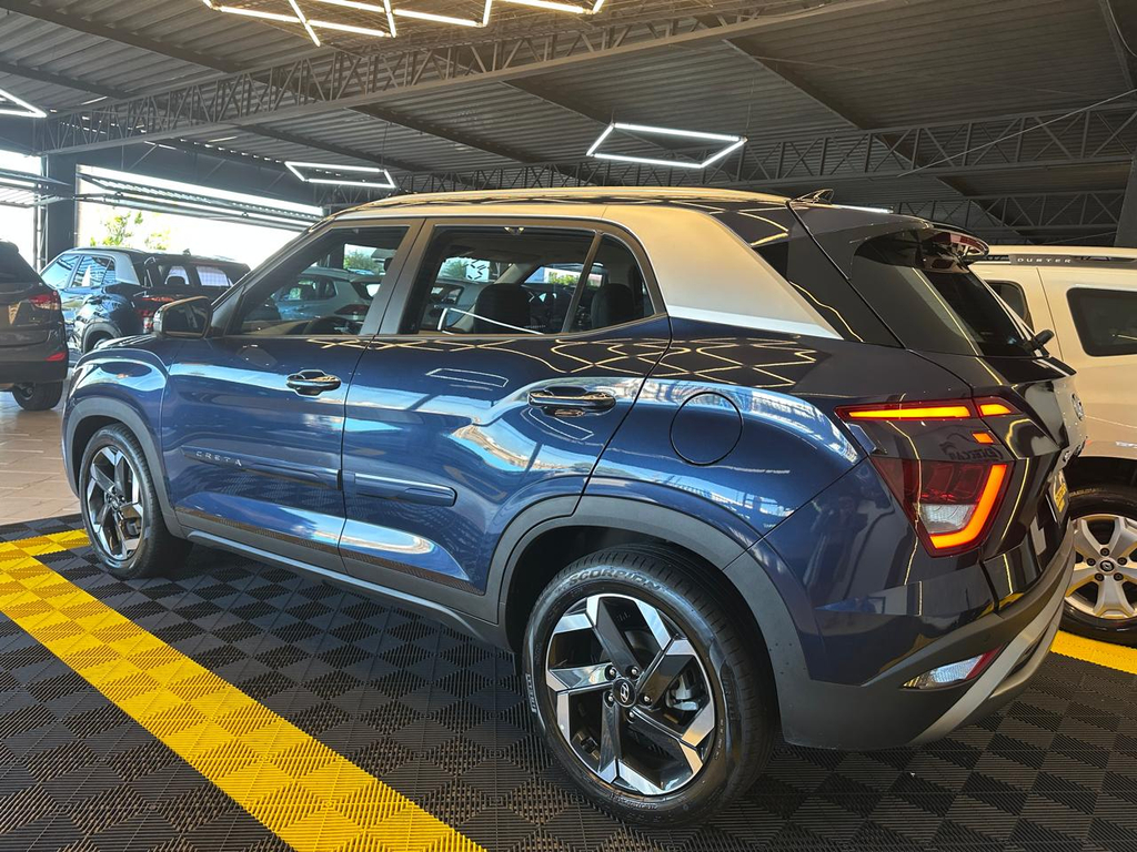 Hyundai Creta Azul