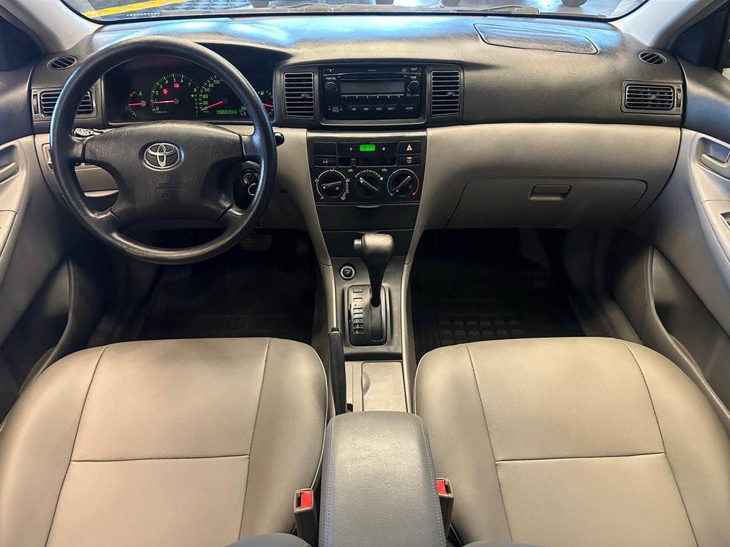 Toyota Corolla Preto