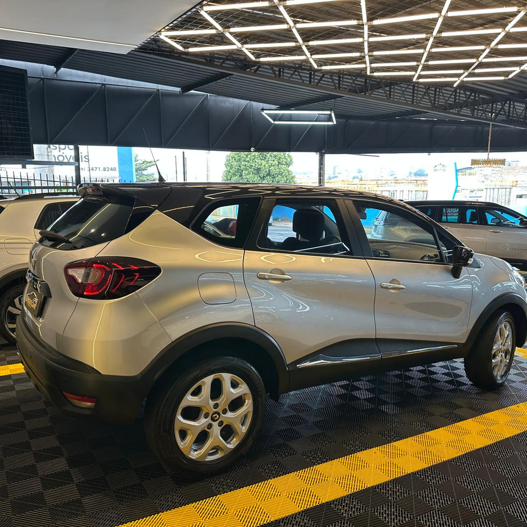 Renault Captur Prata