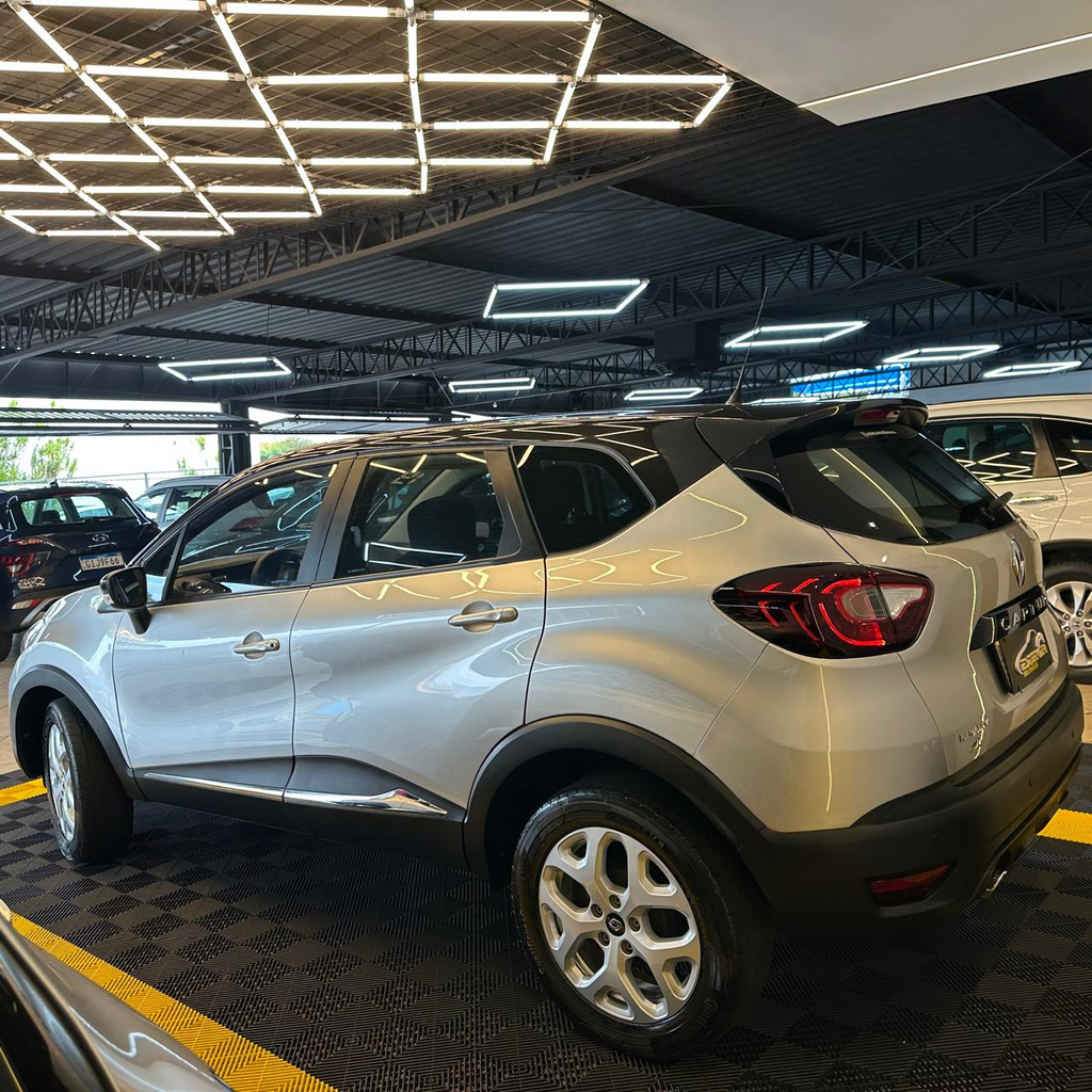 Renault Captur Prata