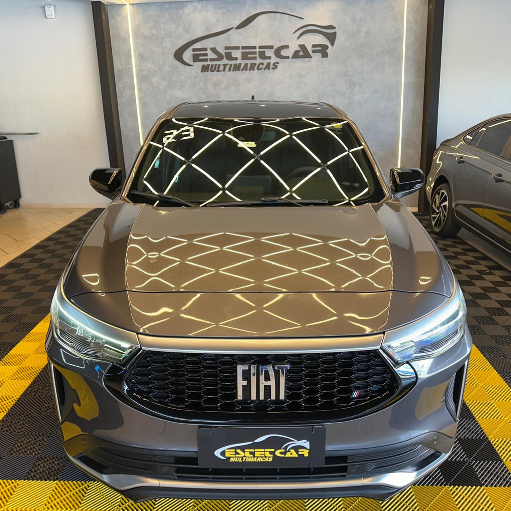 Fiat FASTBACK Cinza