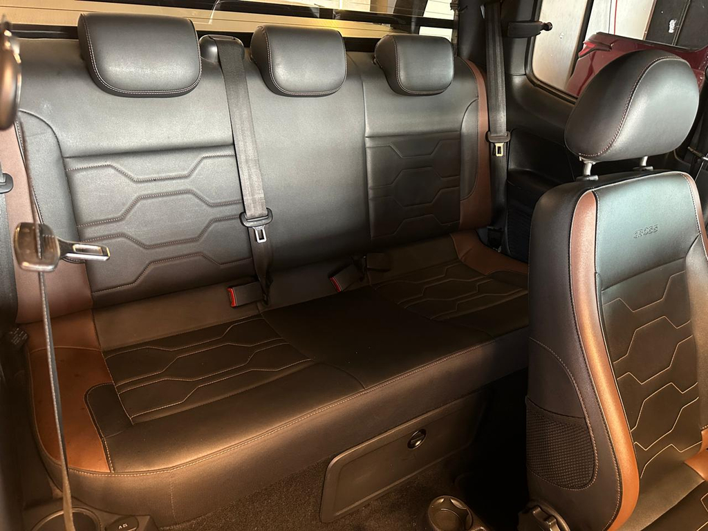 Volkswagen Saveiro Branco