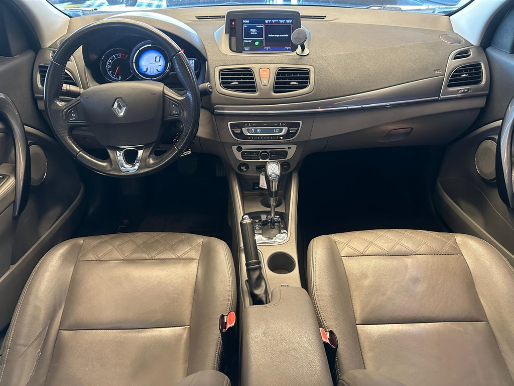 Renault Fluence Branco