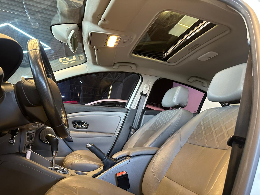 Renault Fluence Branco