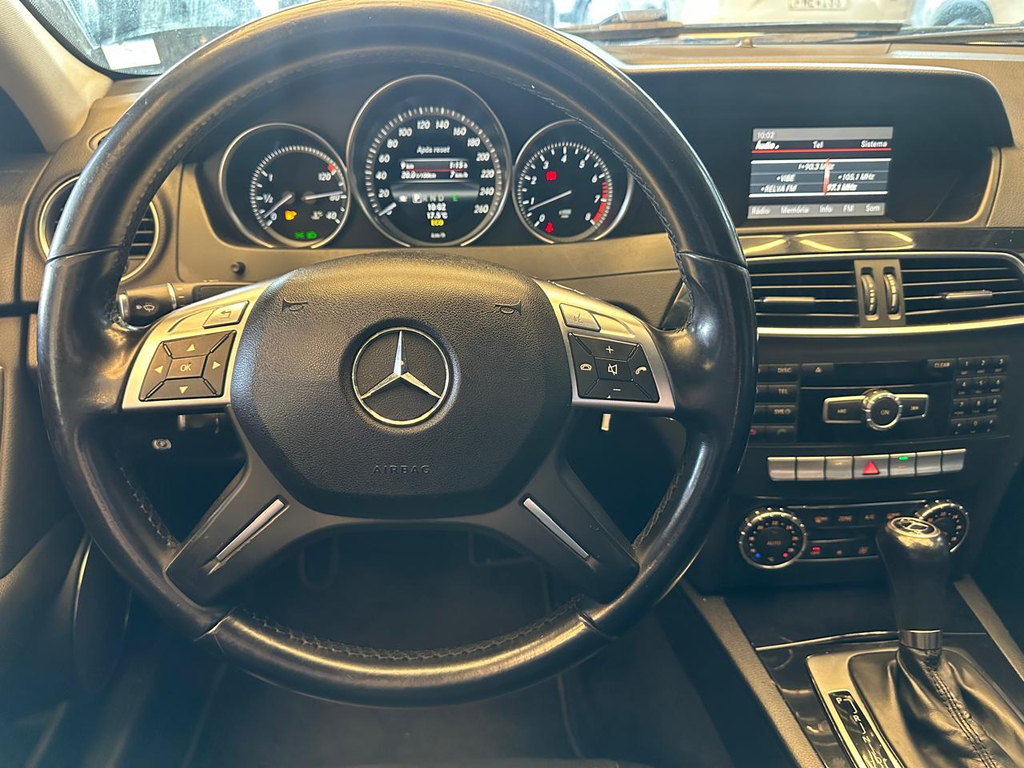 Mercedes Benz C-180 Branco