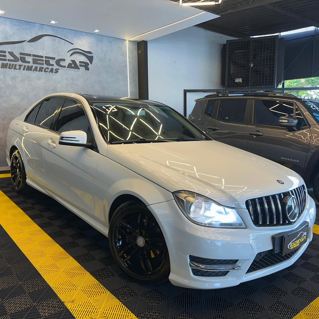 Mercedes Benz C-180 Branco