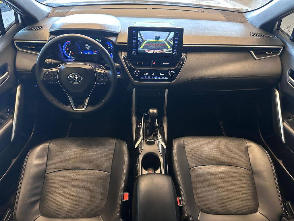 Toyota Corolla Cross Prata