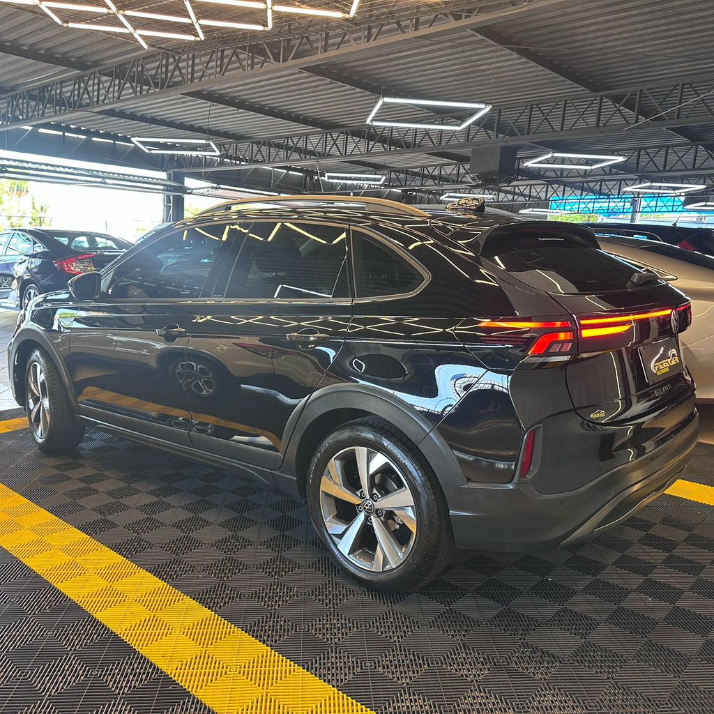 Volkswagen Nivus Preto