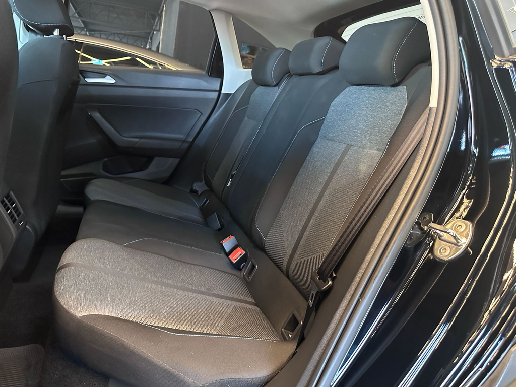 Volkswagen Nivus Preto