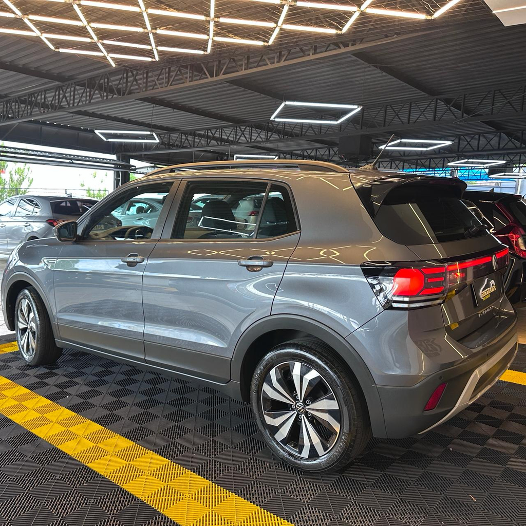 Volkswagen T-Cross Cinza