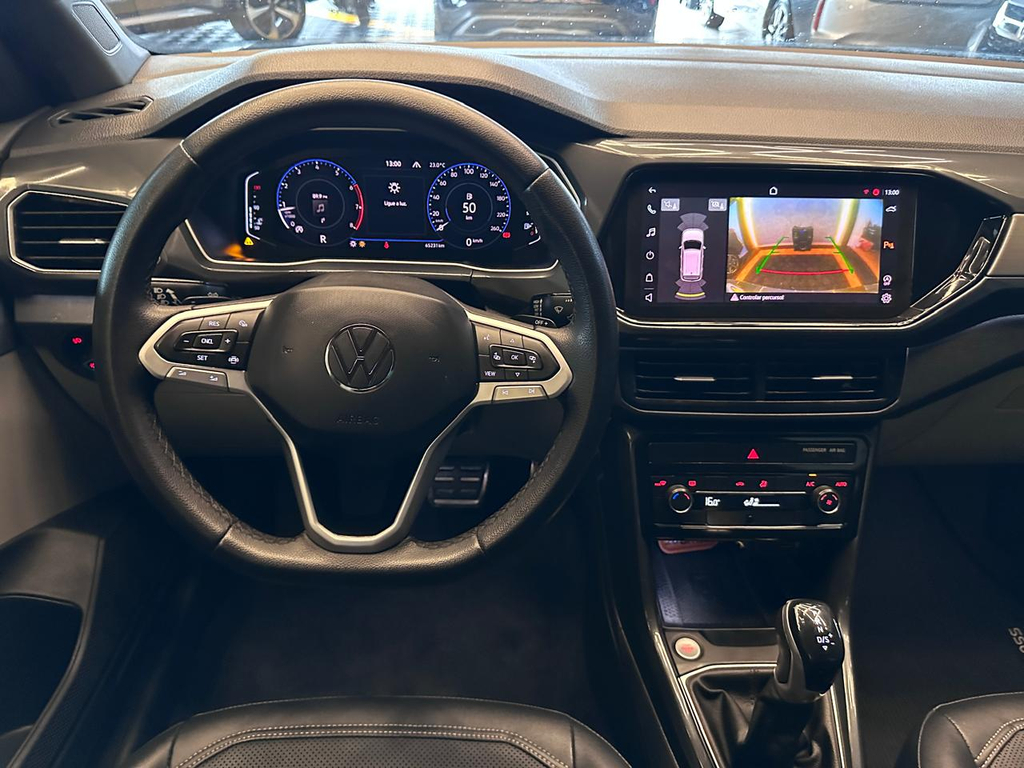 Volkswagen T-Cross Cinza