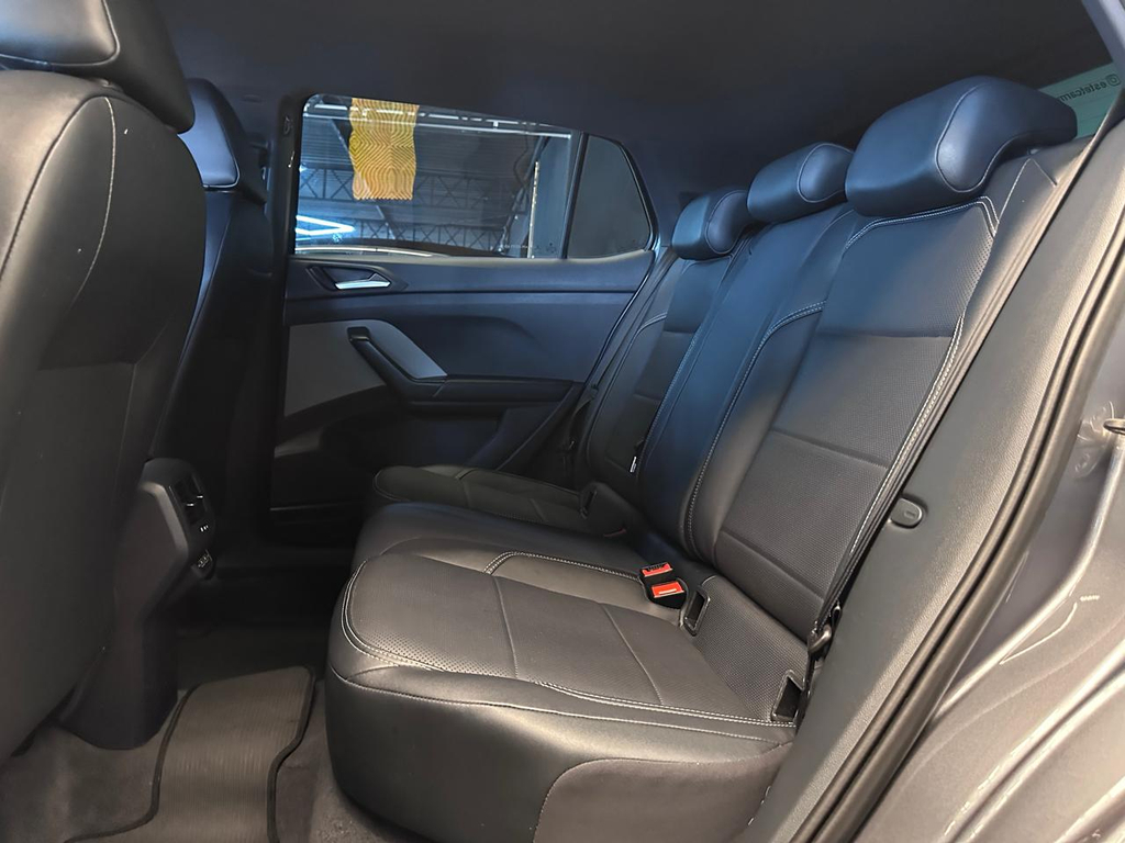 Volkswagen T-Cross Cinza