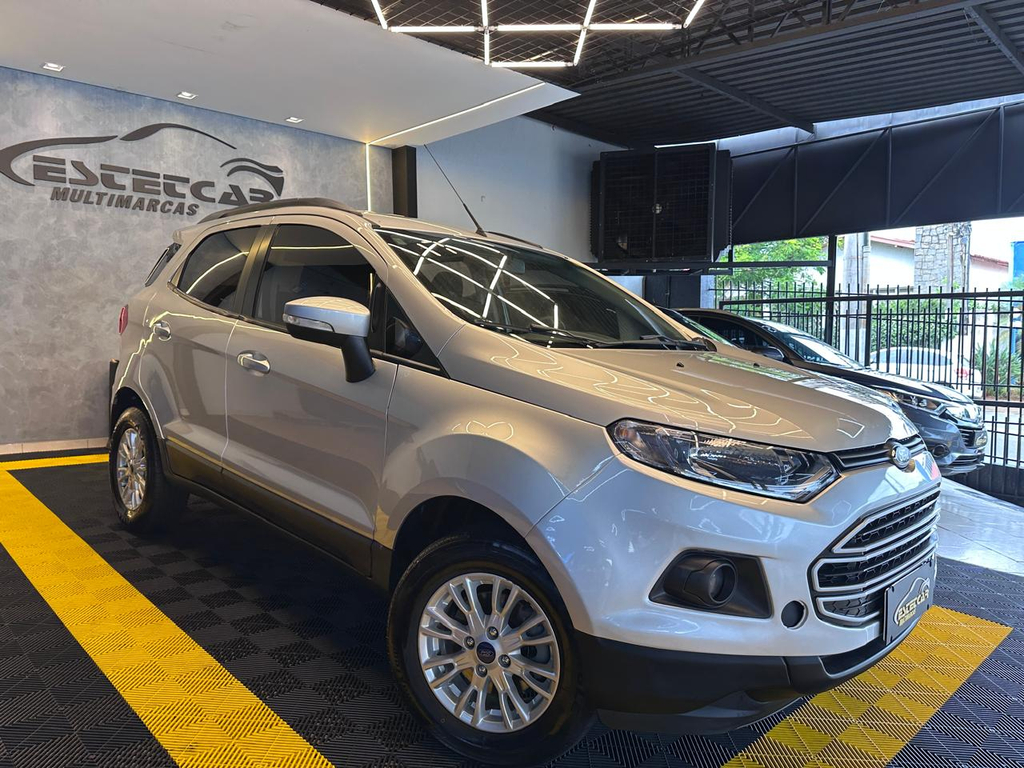Ford EcoSport Prata