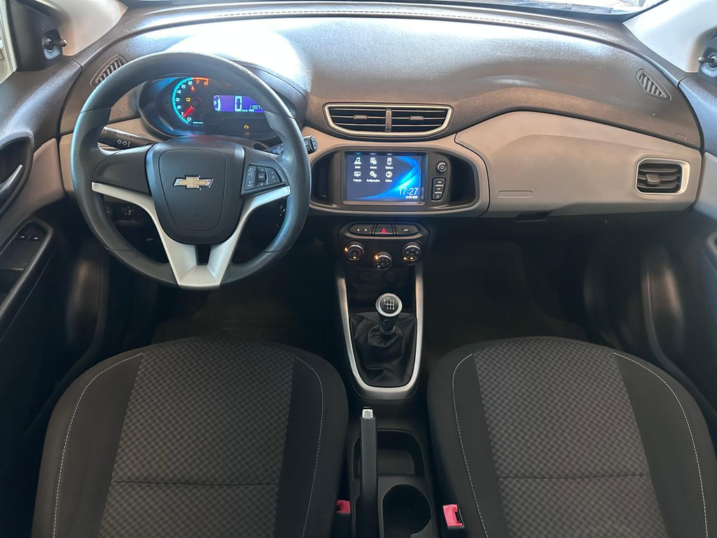 Chevrolet Onix Branco