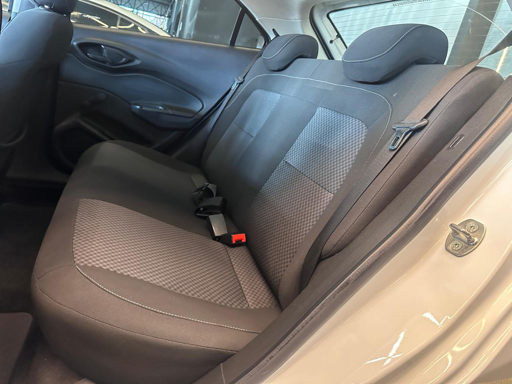 Chevrolet Onix Branco