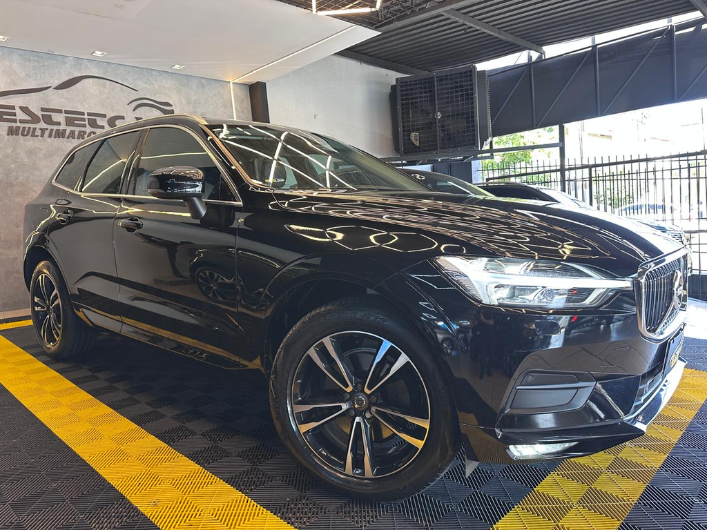 Volvo XC60 Preto