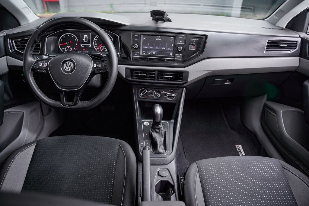 Volkswagen Polo Branco