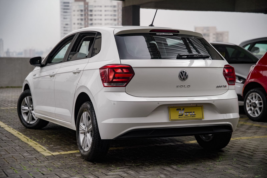 Volkswagen Polo Branco