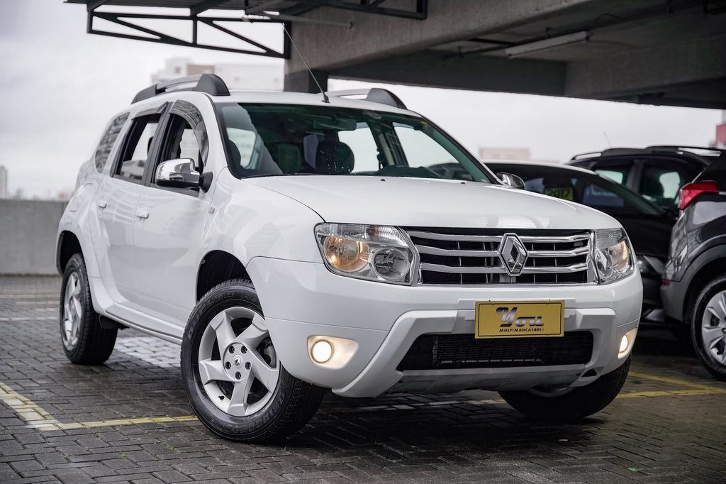 Renault Duster Branco