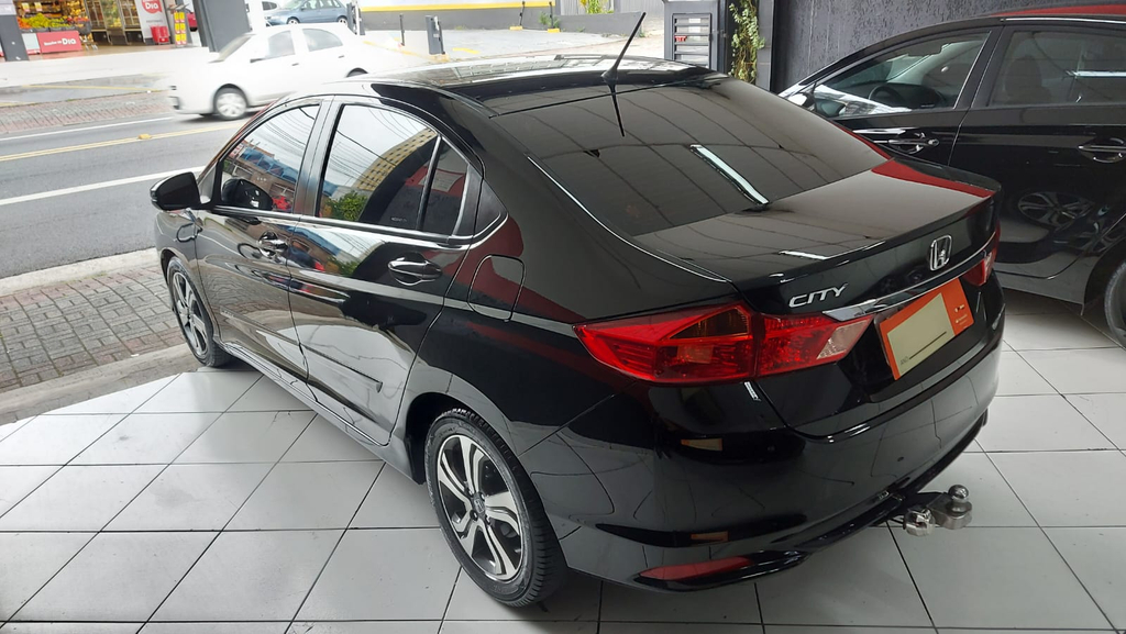 Honda City Preto