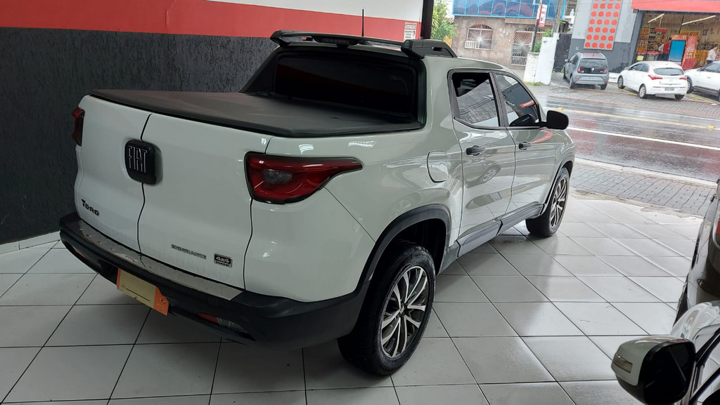 Fiat Toro Branco