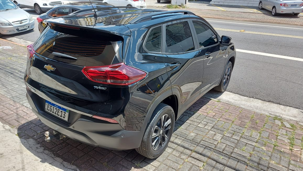 Chevrolet Tracker Preto
