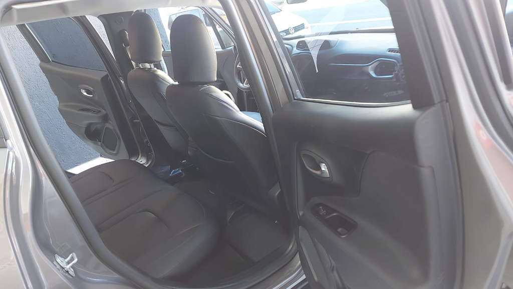Jeep Renegade Cinza