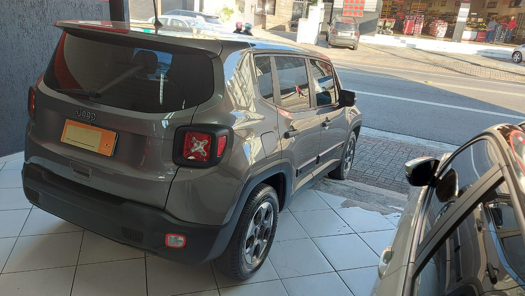 Jeep Renegade Cinza