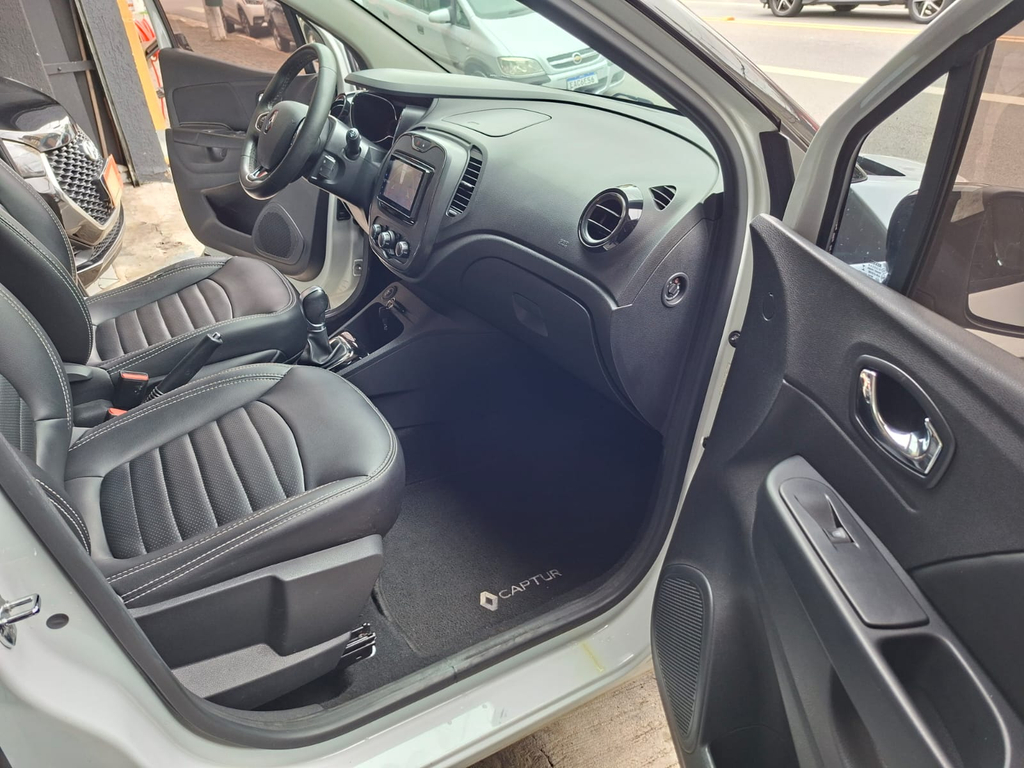 Renault Captur Branco