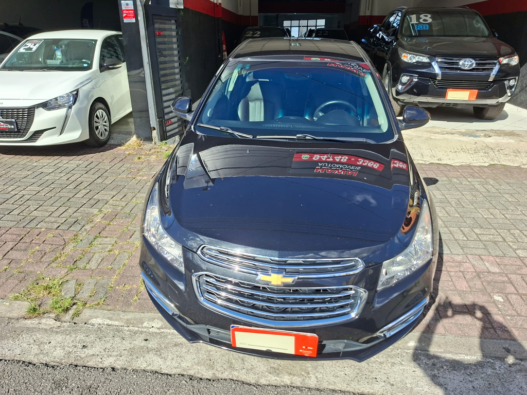 Chevrolet Cruze Sedan Preto