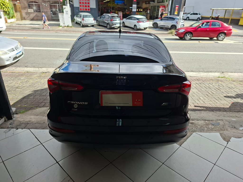 Fiat Cronos Preto