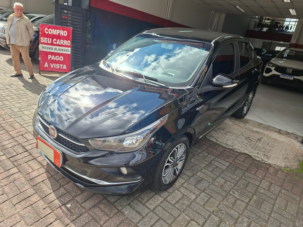 Fiat Cronos Preto
